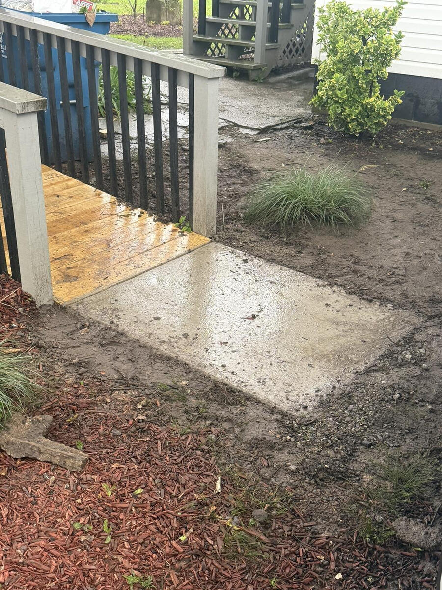 rs:p07_concrete_pad_after
